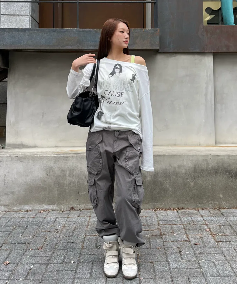Metal Stud Tote Bag Black – SCULPTOR JAPAN